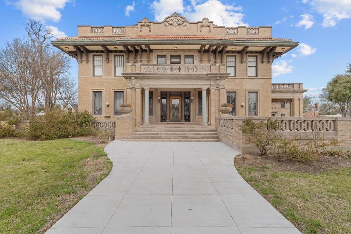 Willa Historic Migel House In Downtown Waco Zewnętrze zdjęcie